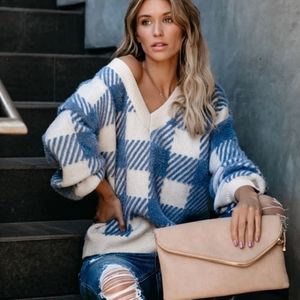 Sledding Plaid V-neck Knit Sweater - Small